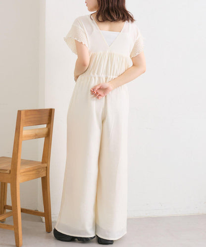 w closet 荷葉邊領設計 連體褲