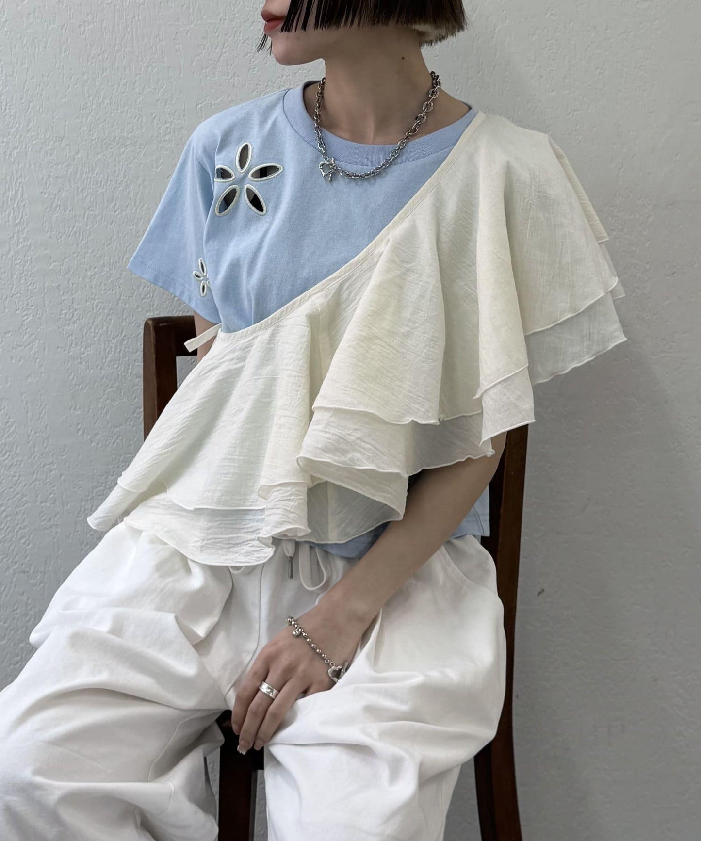 w closet 荷葉邊領設計 連體褲