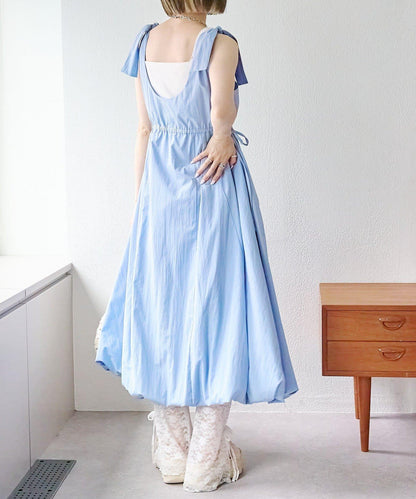 肩部蝴蝶結 蓬鬆廓形 連衣裙