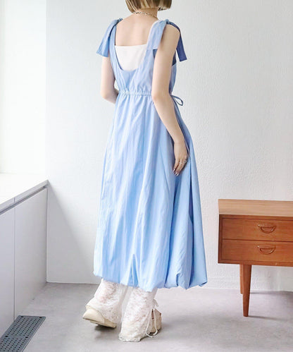 肩部蝴蝶結 蓬鬆廓形 連衣裙