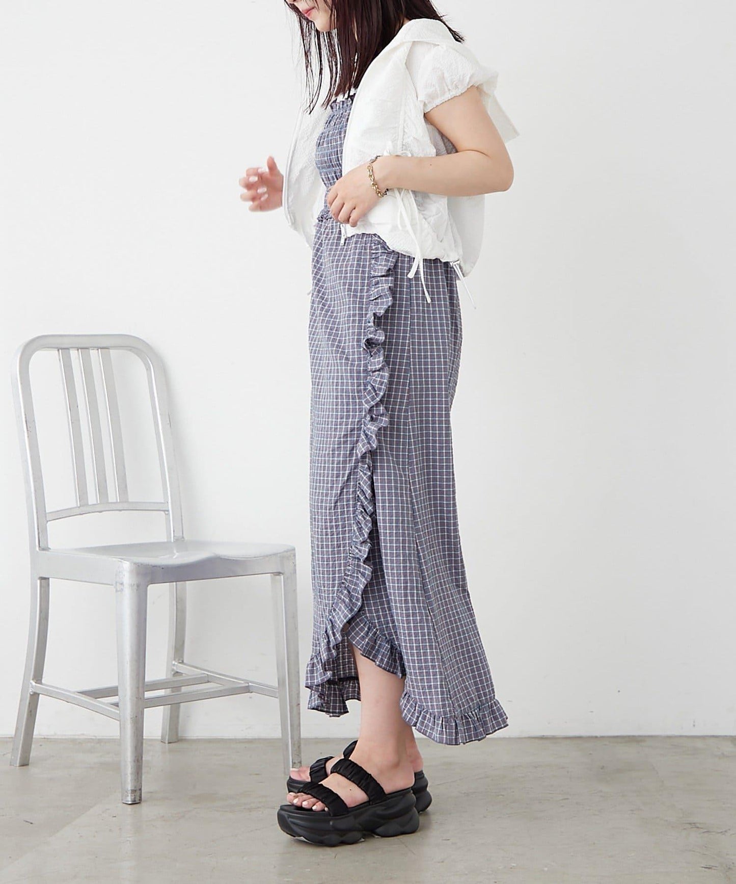 w closet 抽褶格紋吊帶連衣裙