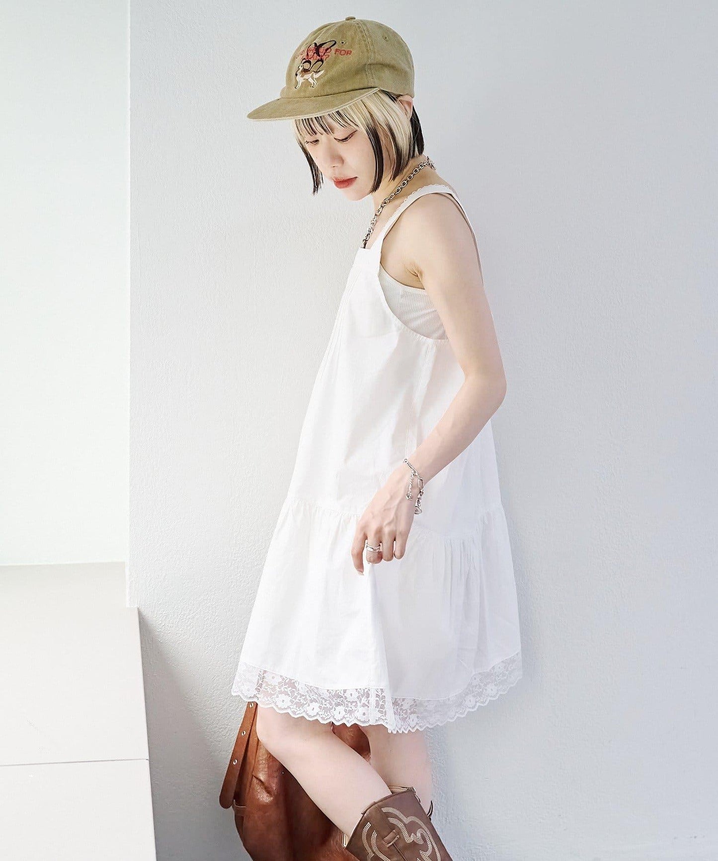 w closet 復古蕾絲迷你連衣裙