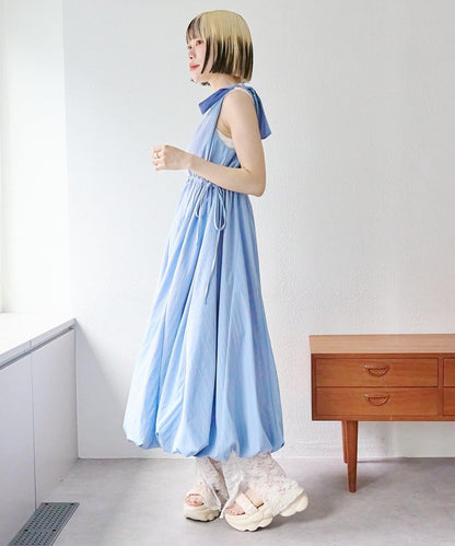 肩部蝴蝶結 蓬鬆廓形 連衣裙