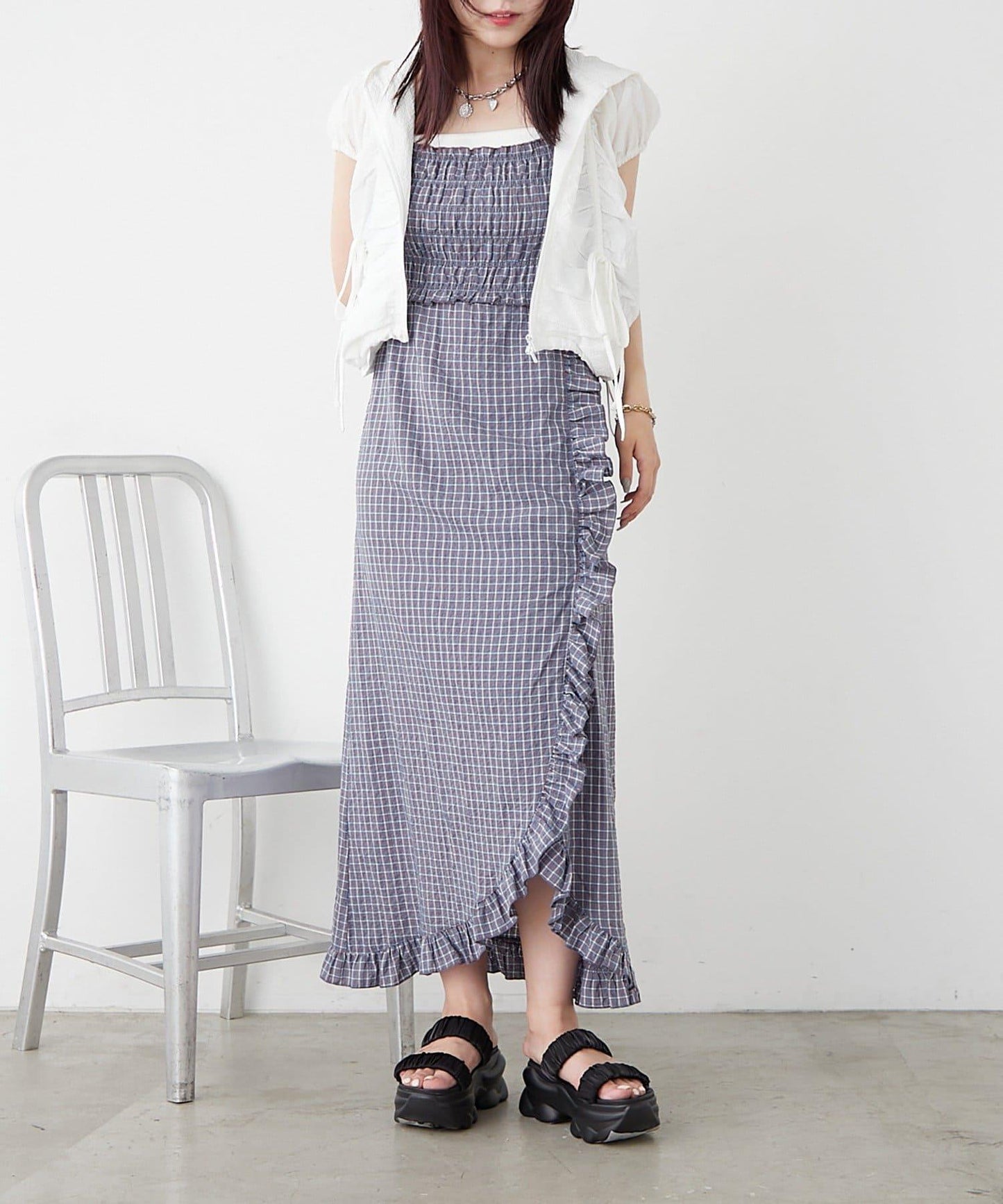 w closet 抽褶格紋吊帶連衣裙