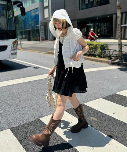 連帽拉鍊短外套