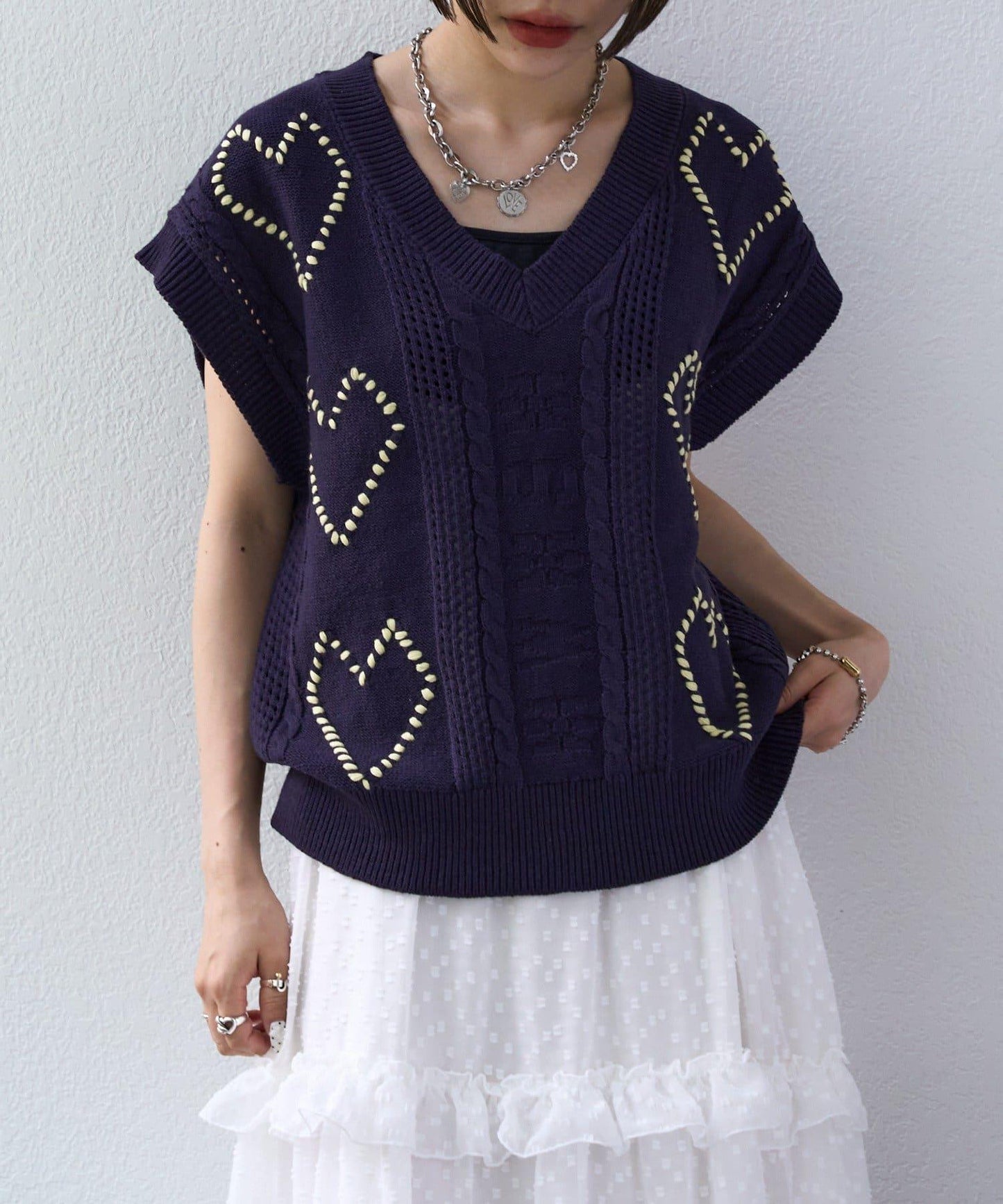 w closet 愛心刺繡 針織背心