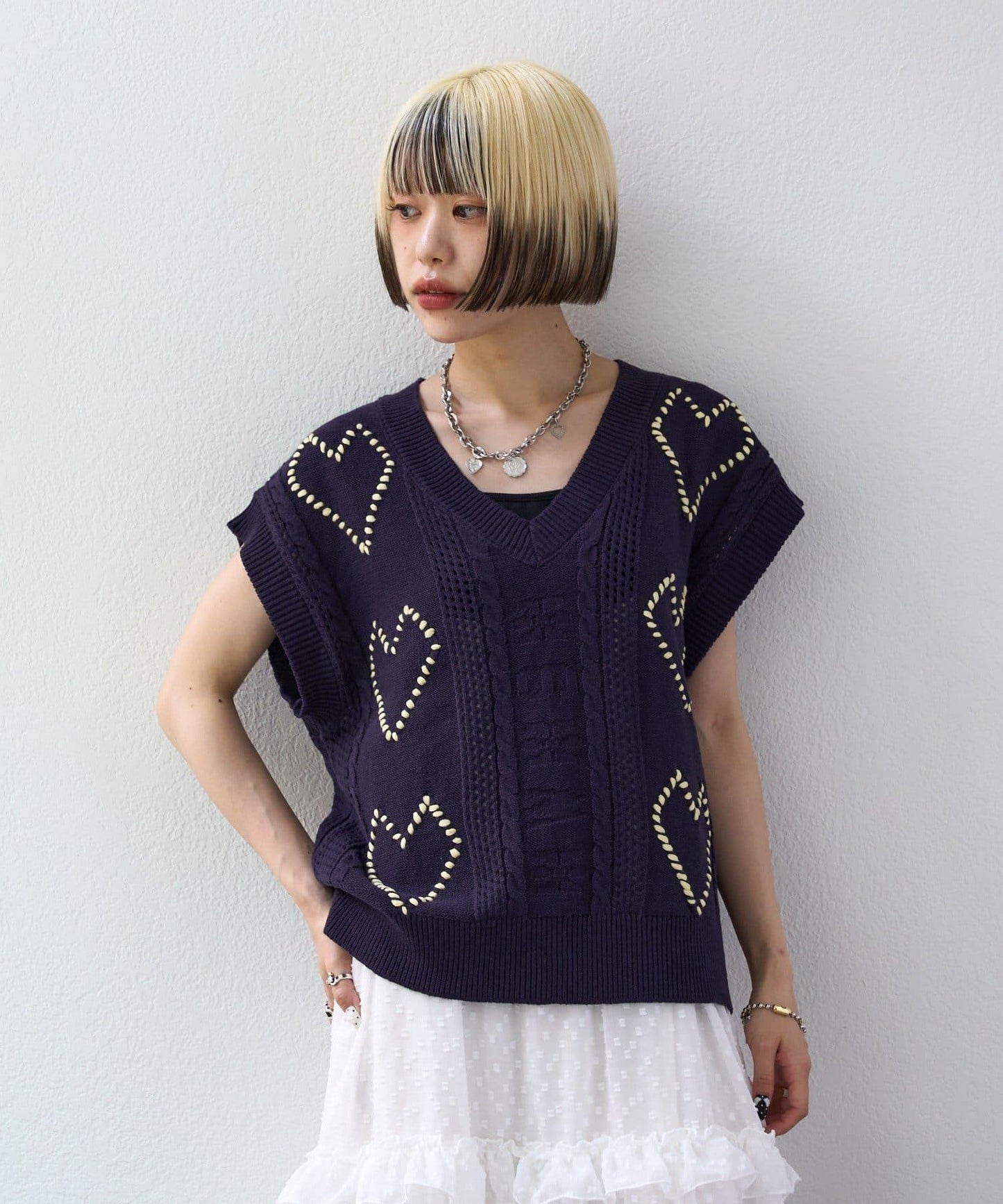 w closet 愛心刺繡 針織背心