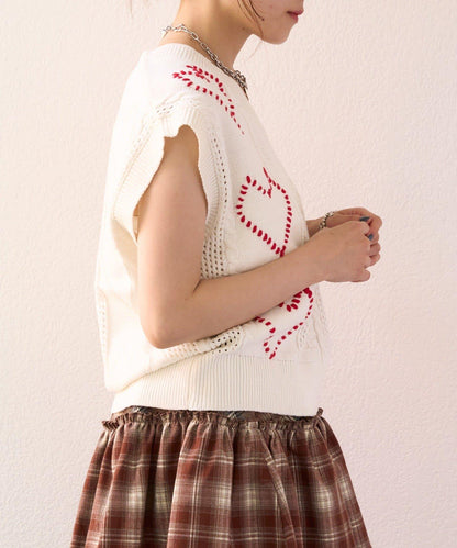 w closet 愛心刺繡 針織背心