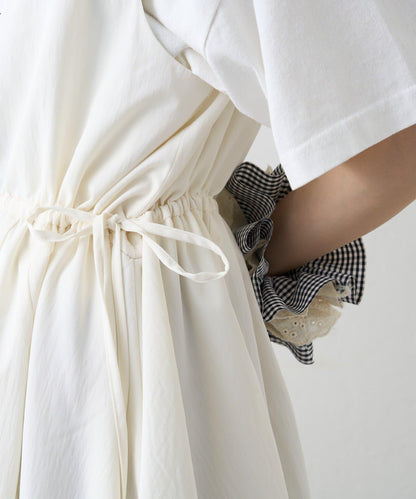 肩部蝴蝶結 蓬鬆廓形 連衣裙