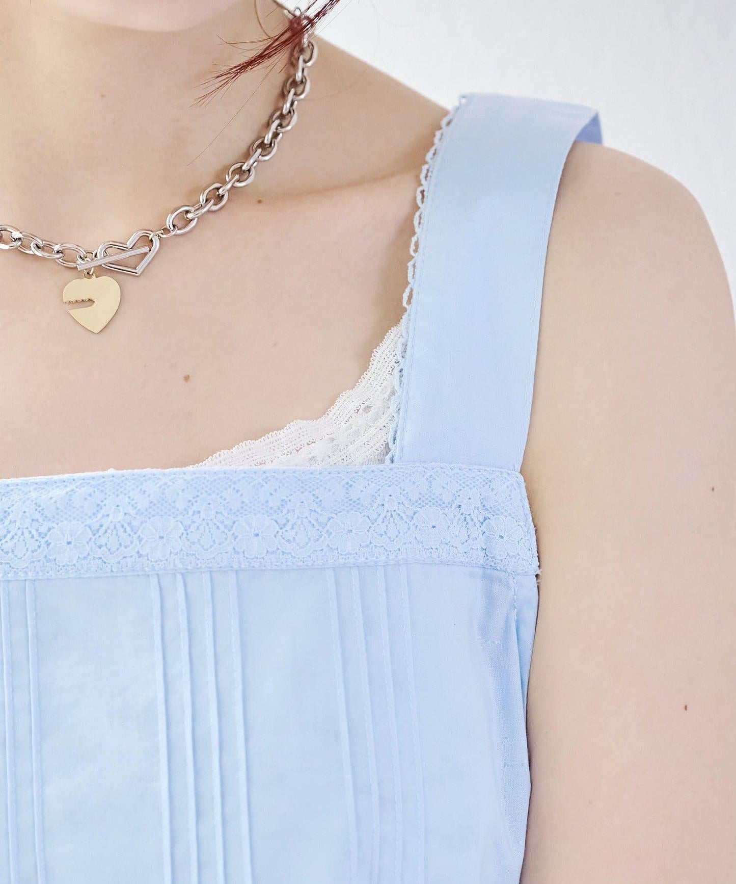 w closet 復古蕾絲迷你連衣裙