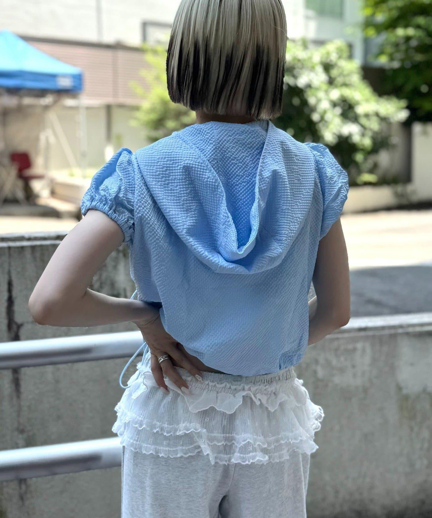 連帽拉鍊短外套