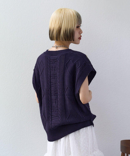 w closet 愛心刺繡 針織背心