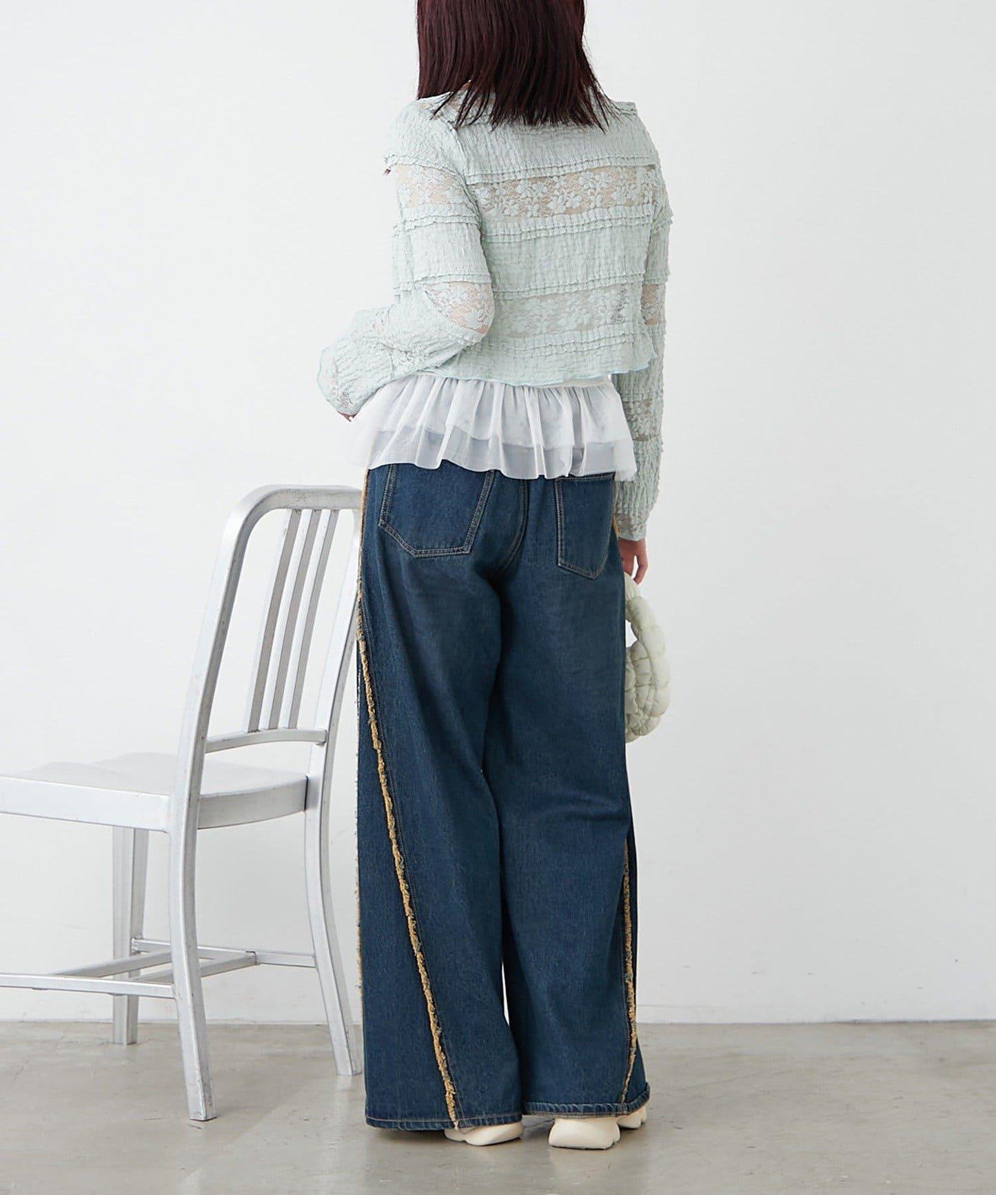 w closet 蕾絲短款罩衫