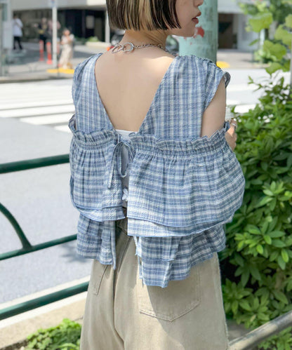 多穿法荷葉邊襯衫