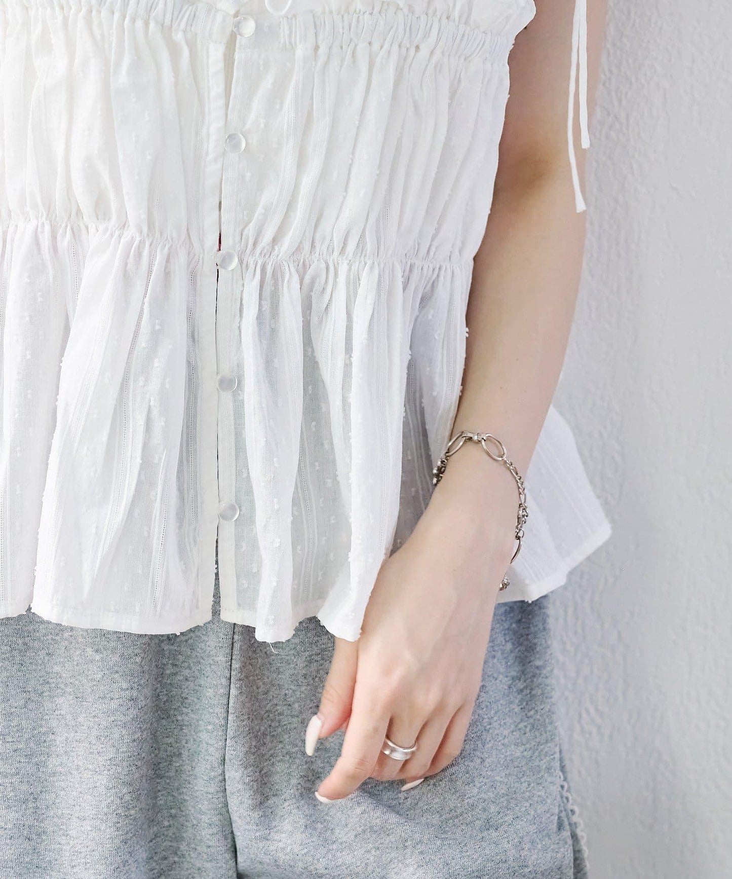 w closet 蕾絲拼接 抽繩 襯衫