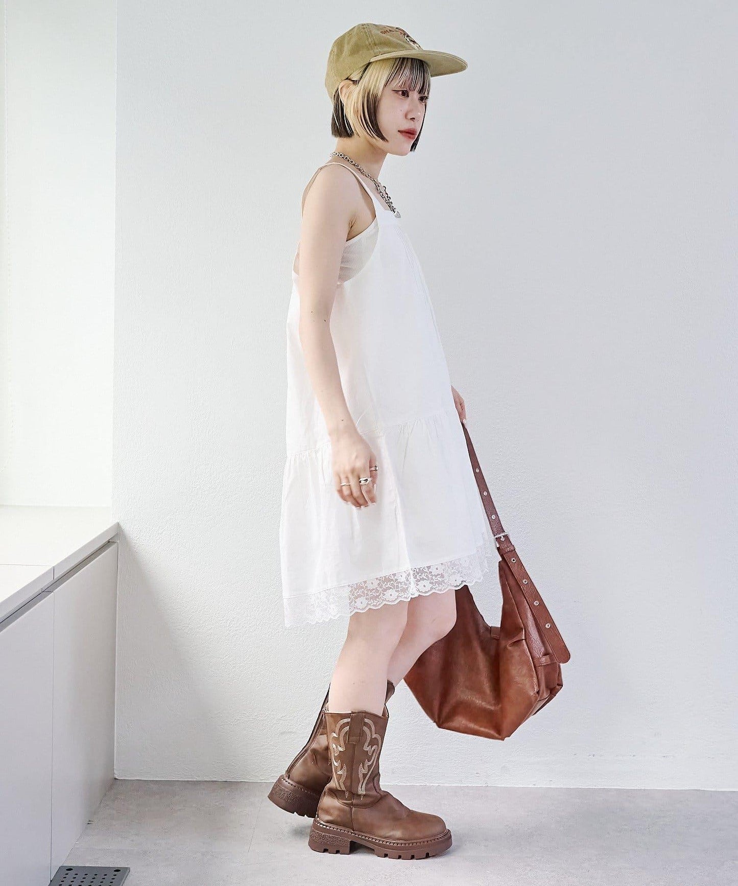 w closet 復古蕾絲迷你連衣裙