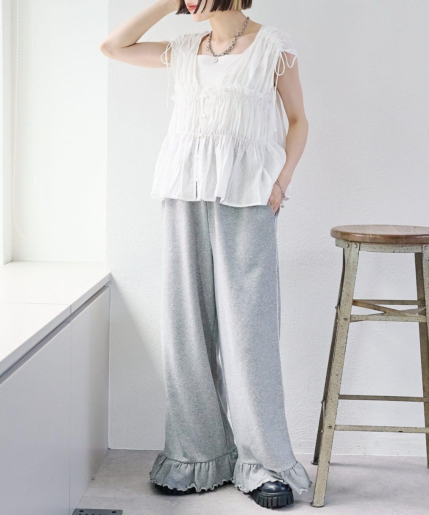 w closet 蕾絲拼接 抽繩 襯衫