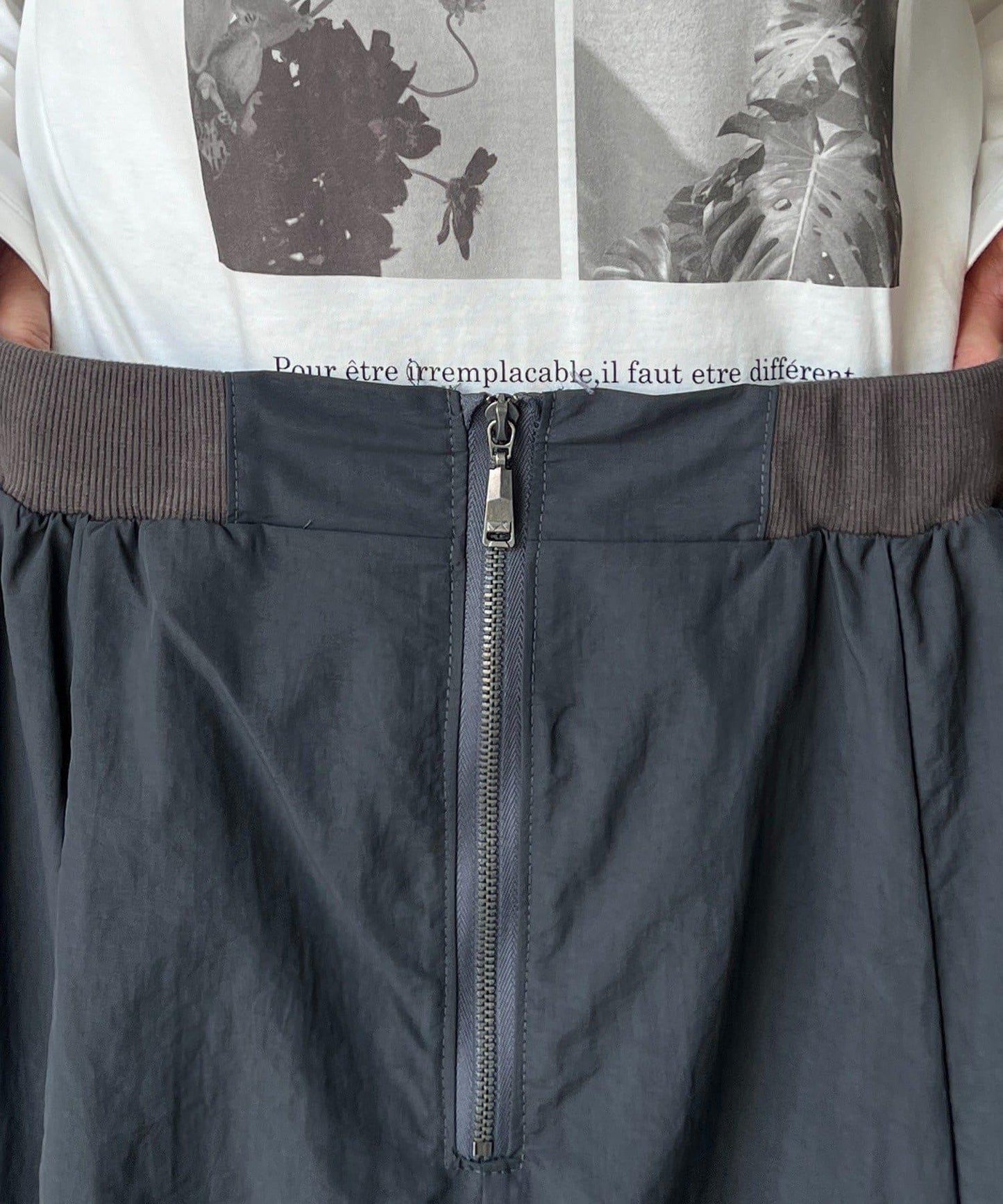 抽繩下襬工裝裙