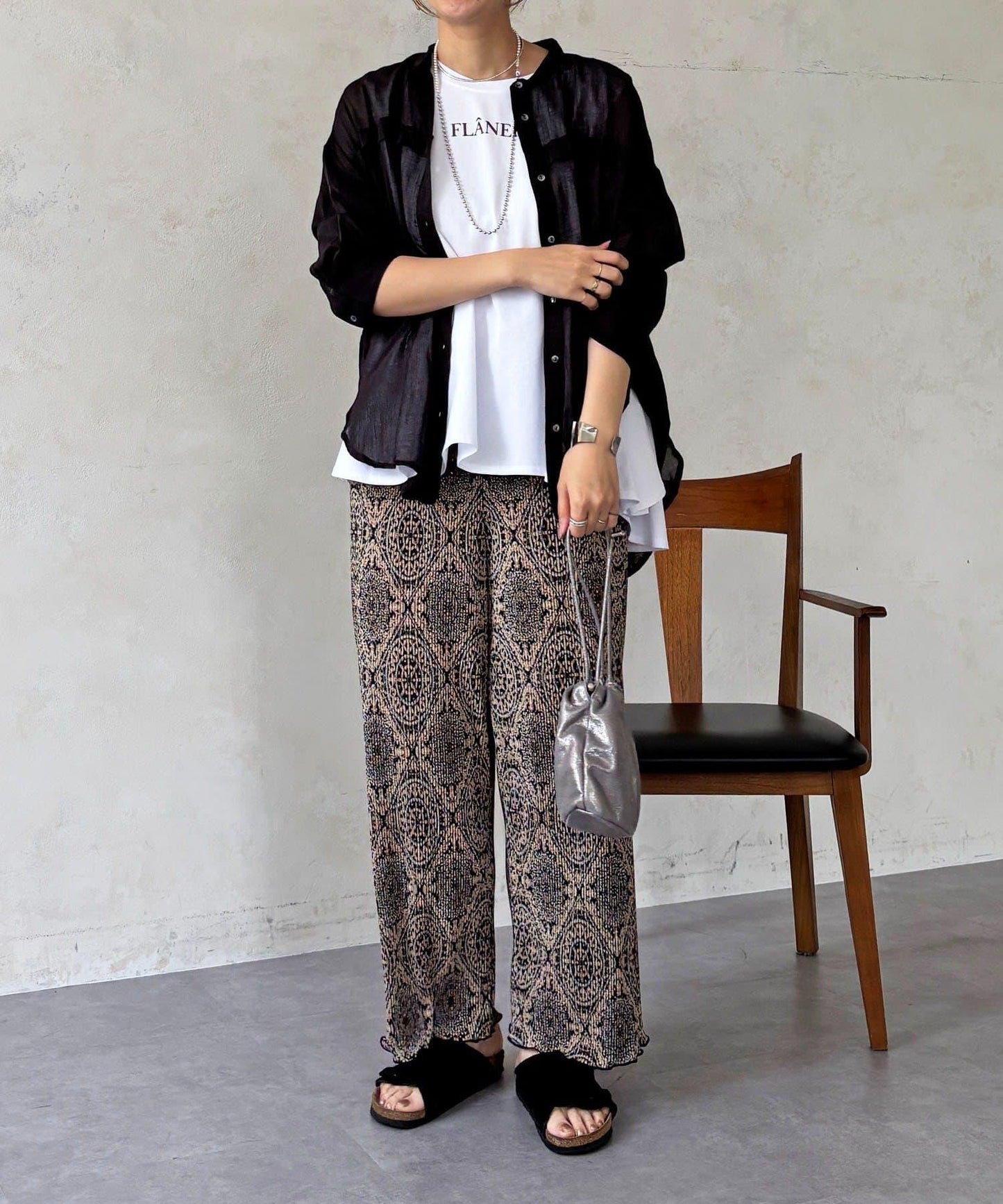 人造棉聚酯褶皺襯衫