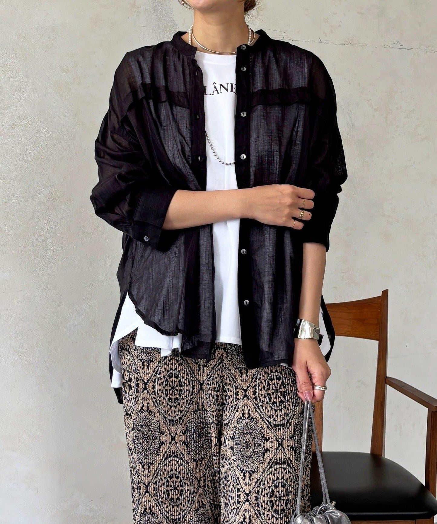 人造棉聚酯褶皺襯衫