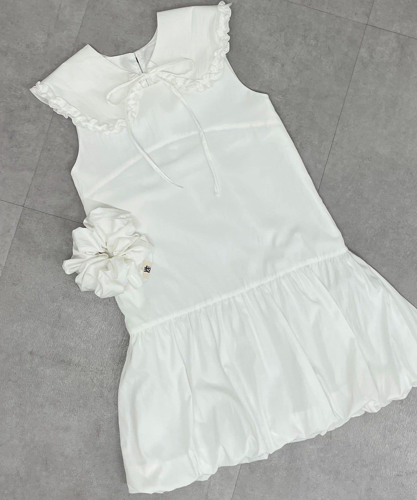 褶皺領 氣球廓形 連衣裙