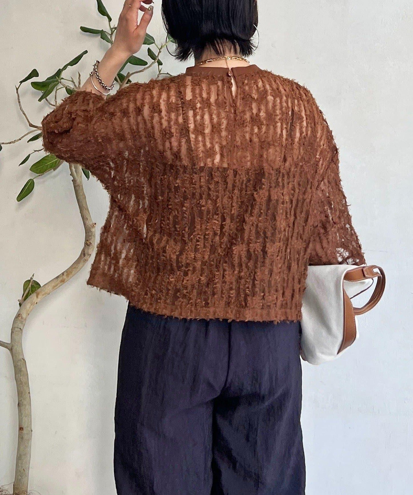 透視流蘇套頭衫