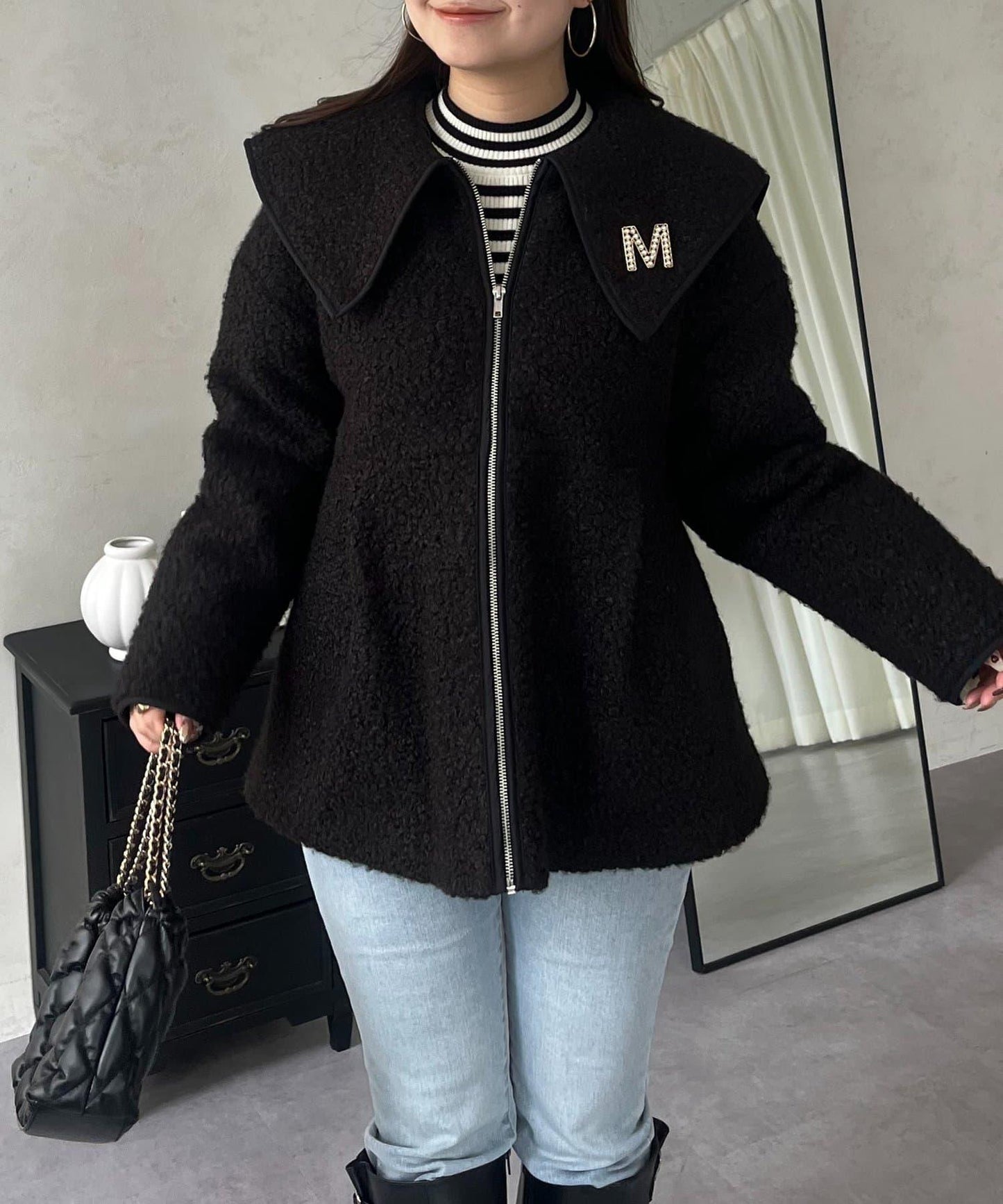 大翻領絎縫荷葉邊短外套