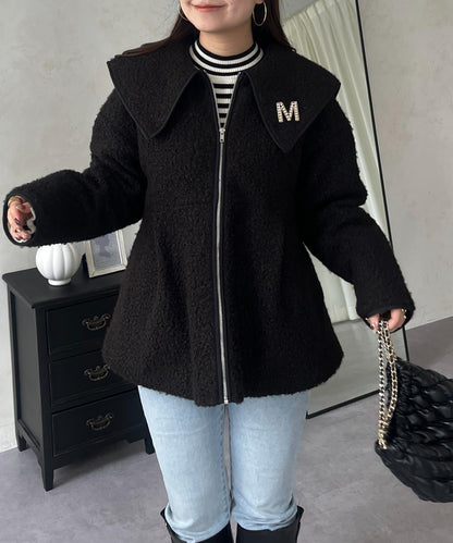 大翻領絎縫荷葉邊短外套