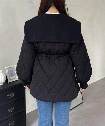 大翻領絎縫荷葉邊短外套