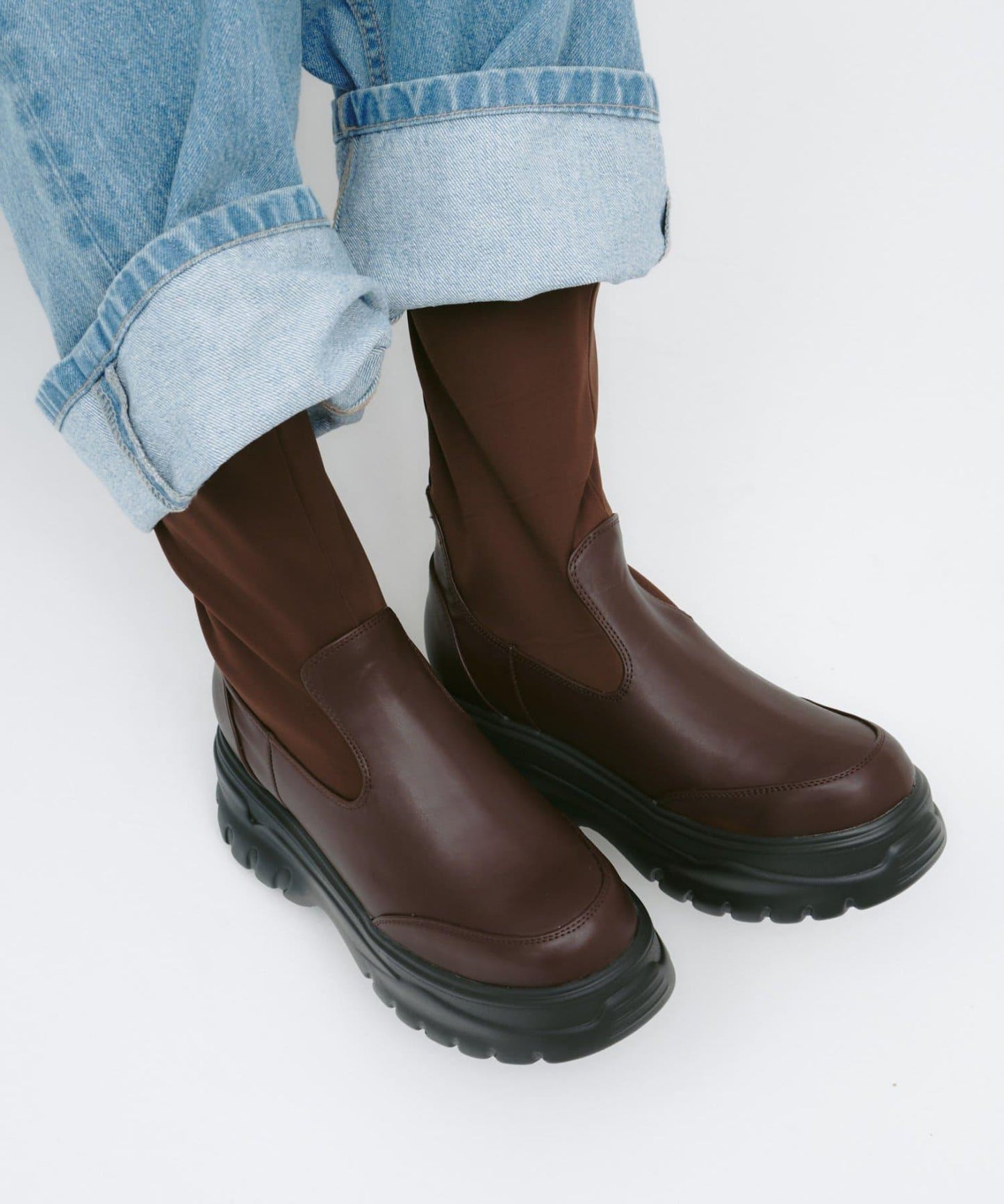 【yomo企畫】彈力厚底中筒靴