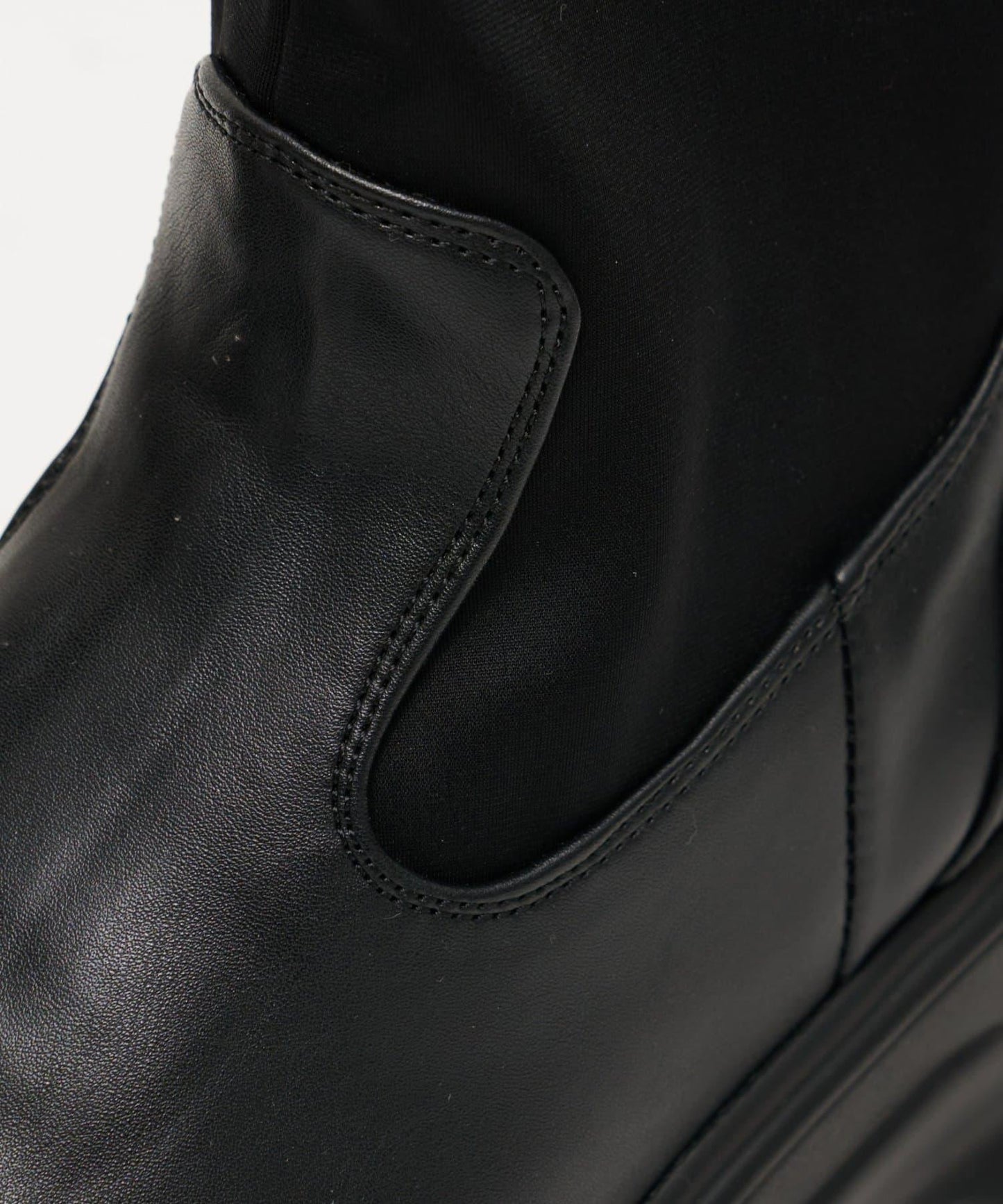 【yomo企畫】彈力厚底中筒靴