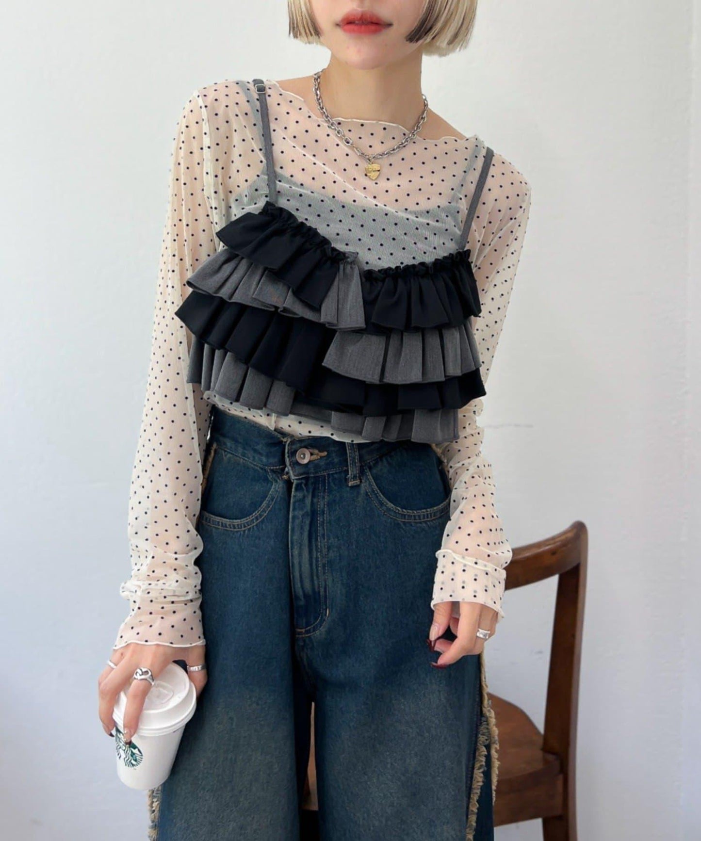 【w closet】荷葉邊吊帶背心