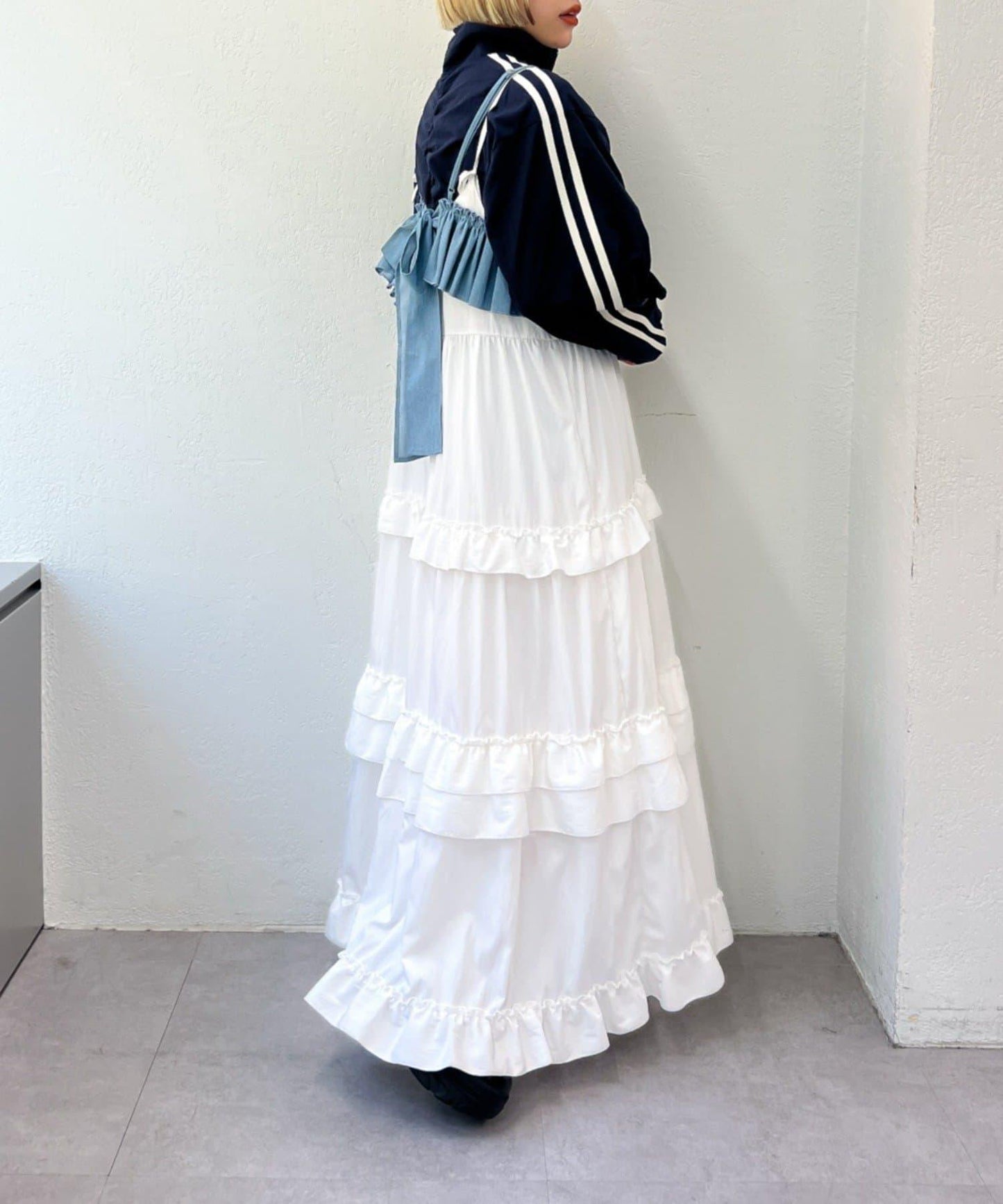 【w closet】荷葉邊吊帶背心