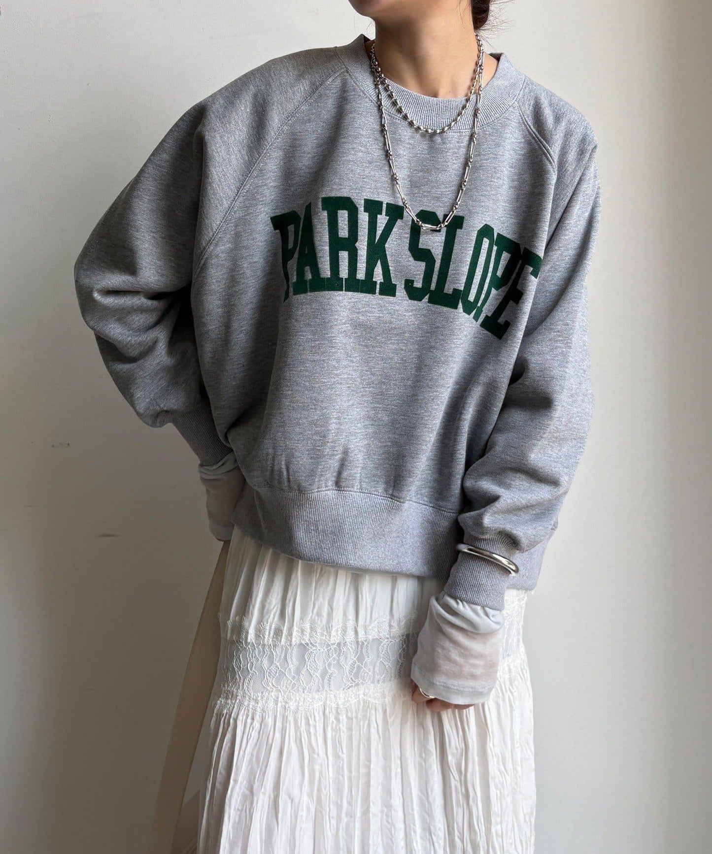 標誌印花寬鬆插肩袖套頭衫