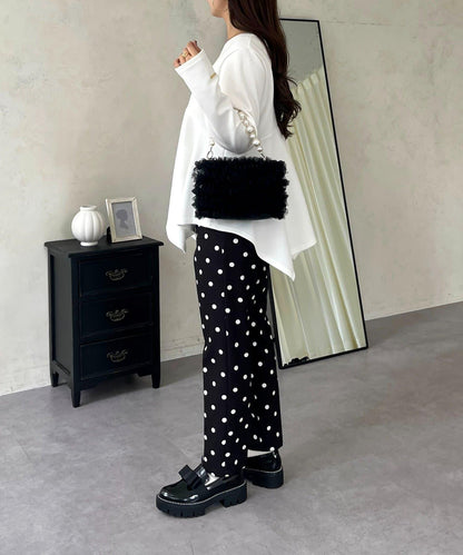 不規則下襬弧形荷葉邊長袖T恤