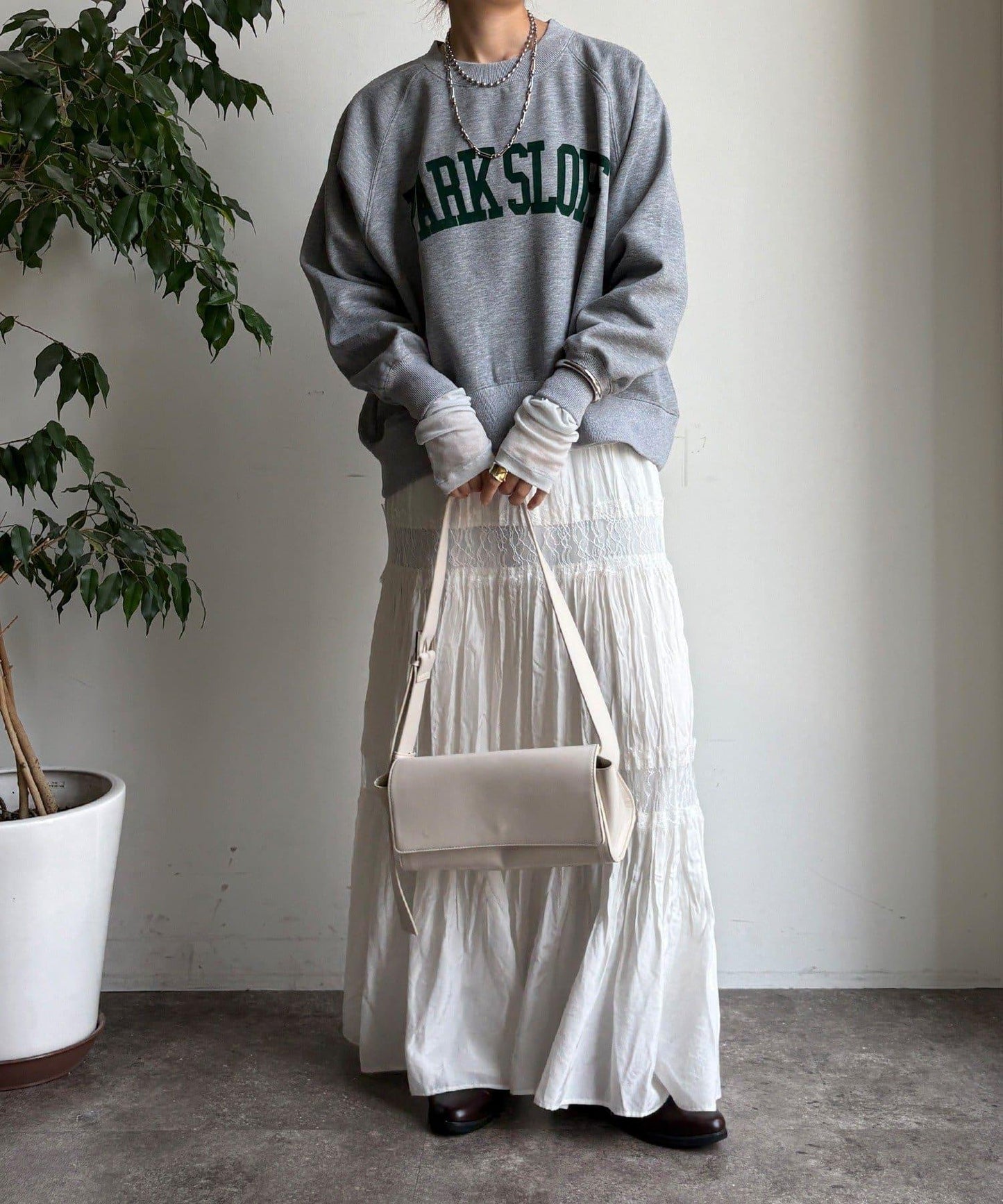 標誌印花寬鬆插肩袖套頭衫