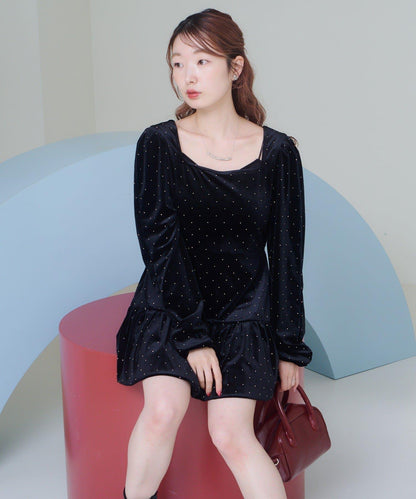 天鵝絨鉚釘裝飾迷你連衣裙