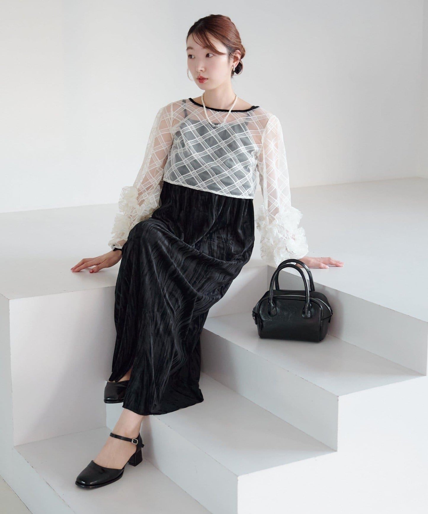 透視格紋×天鵝絨連衣裙套裝