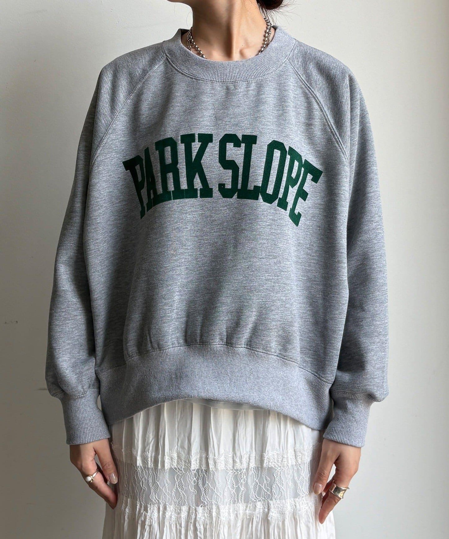 標誌印花寬鬆插肩袖套頭衫