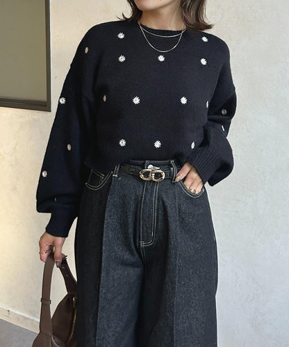 花卉刺繡短款針織衫