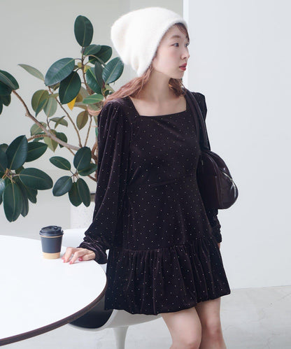 天鵝絨鉚釘裝飾迷你連衣裙