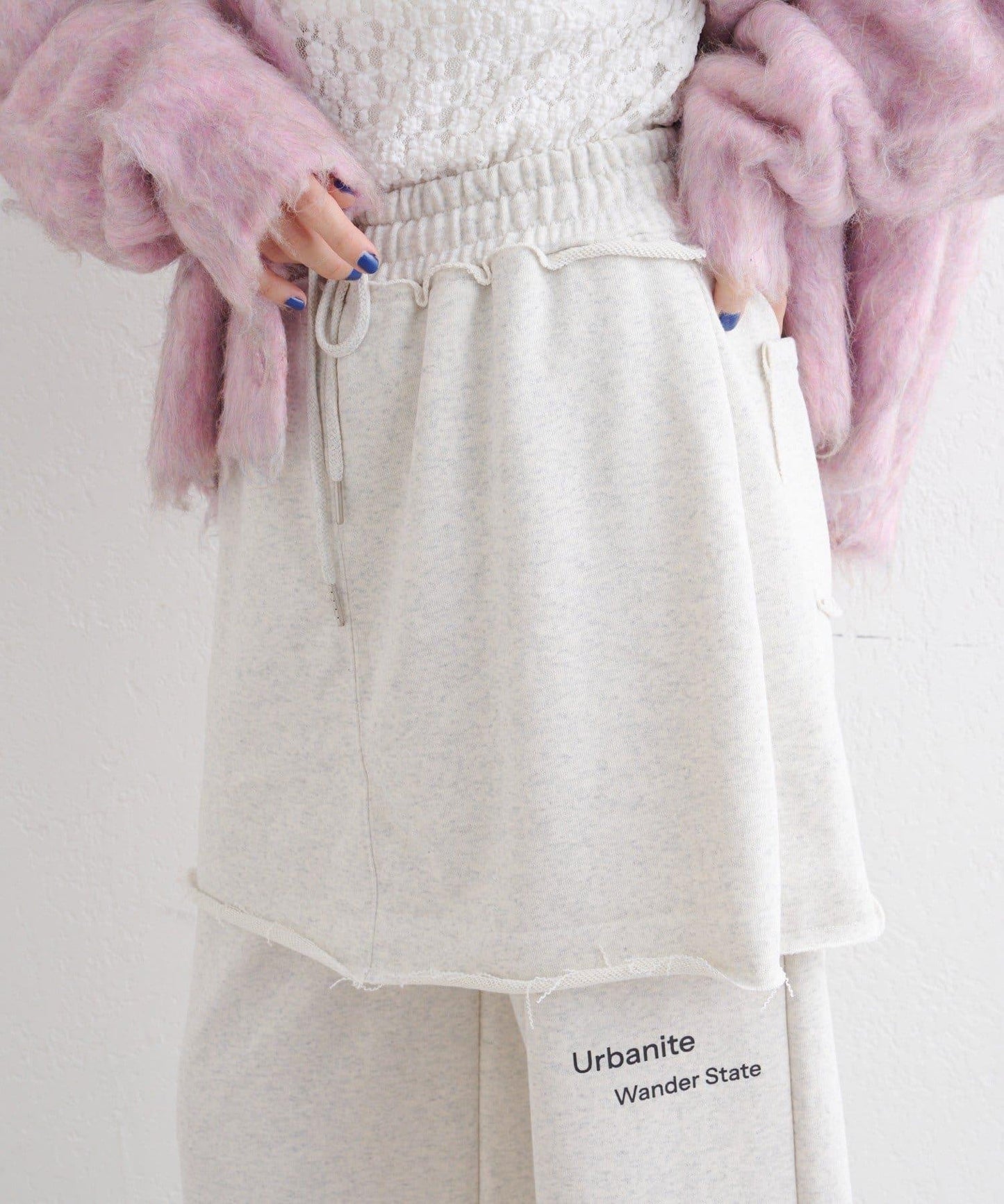 w closet 字母印花 衛衣面料 裙褲