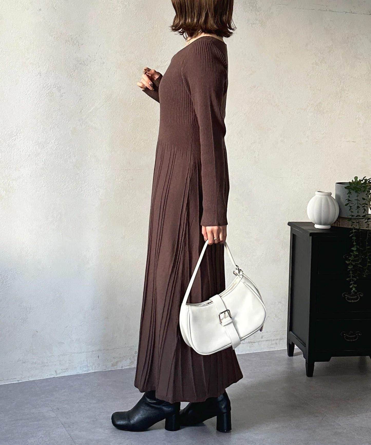 垂領拼接羅紋針織連衣裙