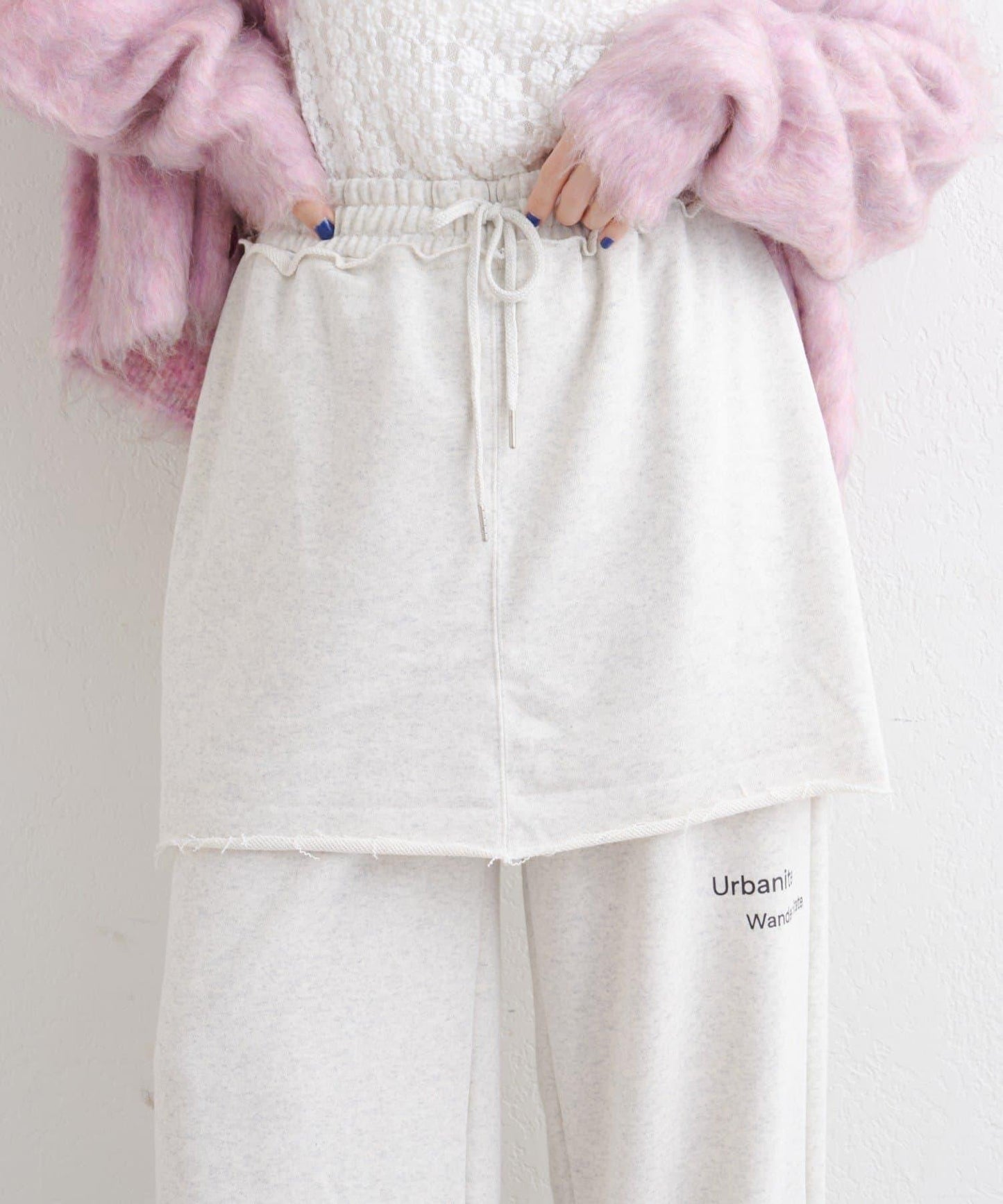 w closet 字母印花 衛衣面料 裙褲