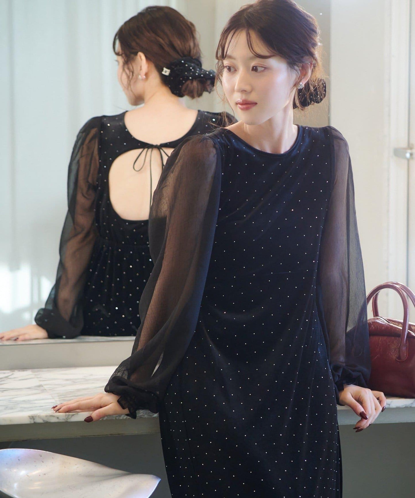 天鵝絨鉚釘連衣裙