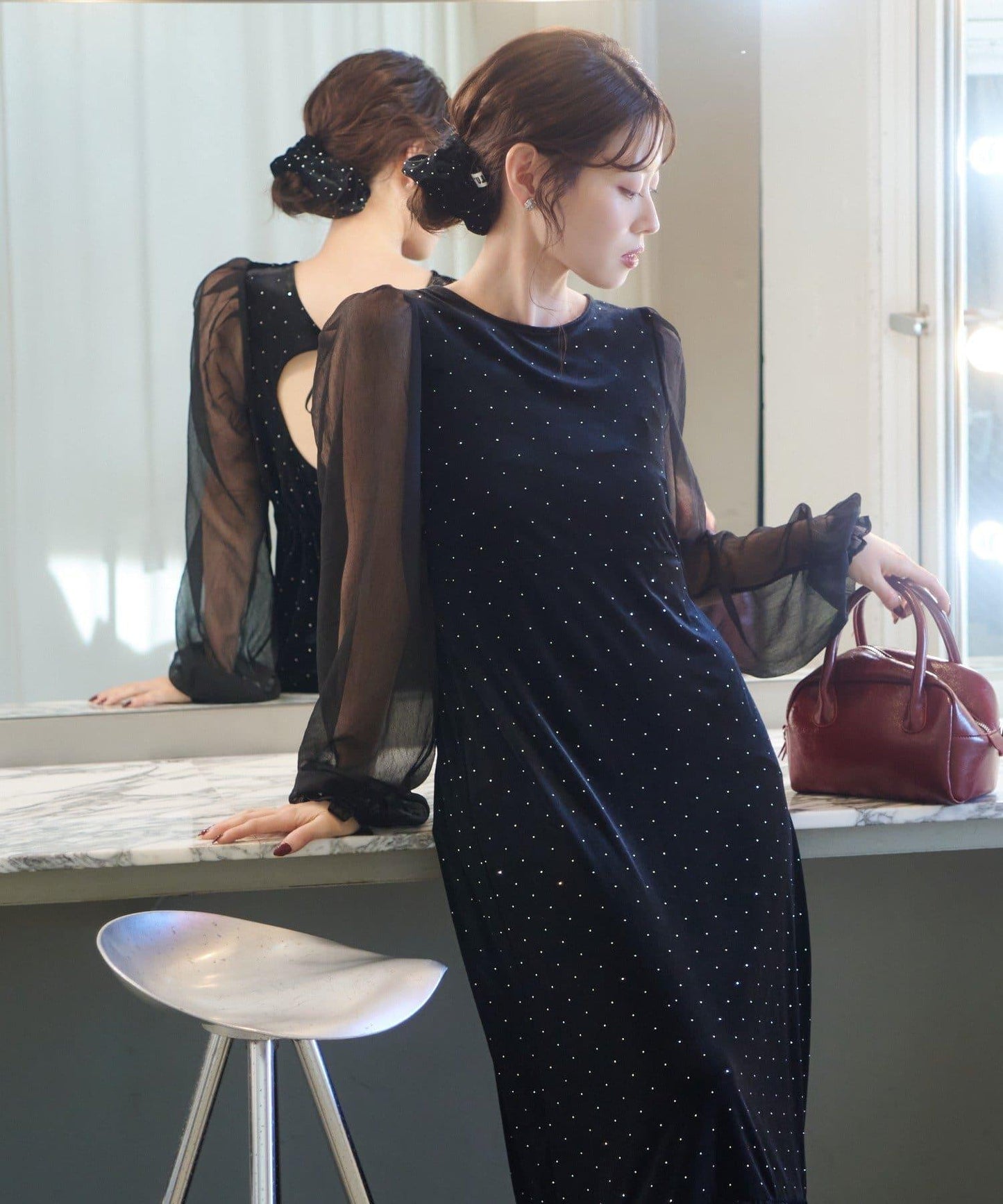 天鵝絨鉚釘連衣裙