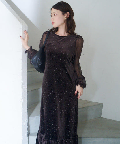 天鵝絨鉚釘連衣裙