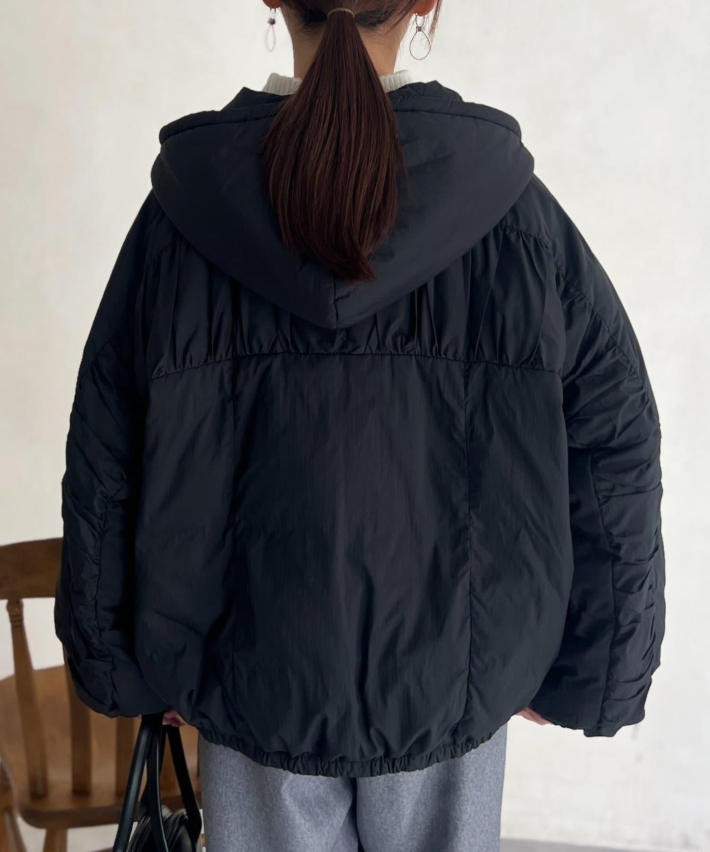 層疊褶皺羽絨服