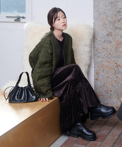 天鵝絨鉚釘連衣裙