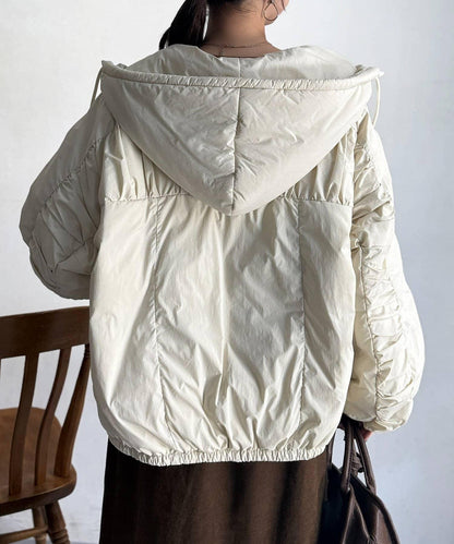 層疊褶皺羽絨服